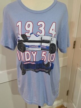 Indy 500 Cummins Racing 1934 Vintage Car Graphic Tee – Powder Blue (Size Med)